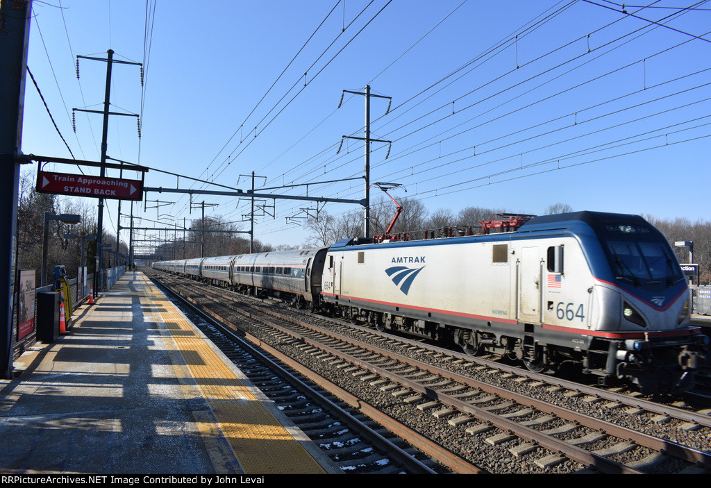 Eastbound Amtrak Northeast Regional 